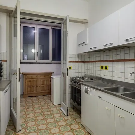 Aurelia Holiday Aura Appartement *